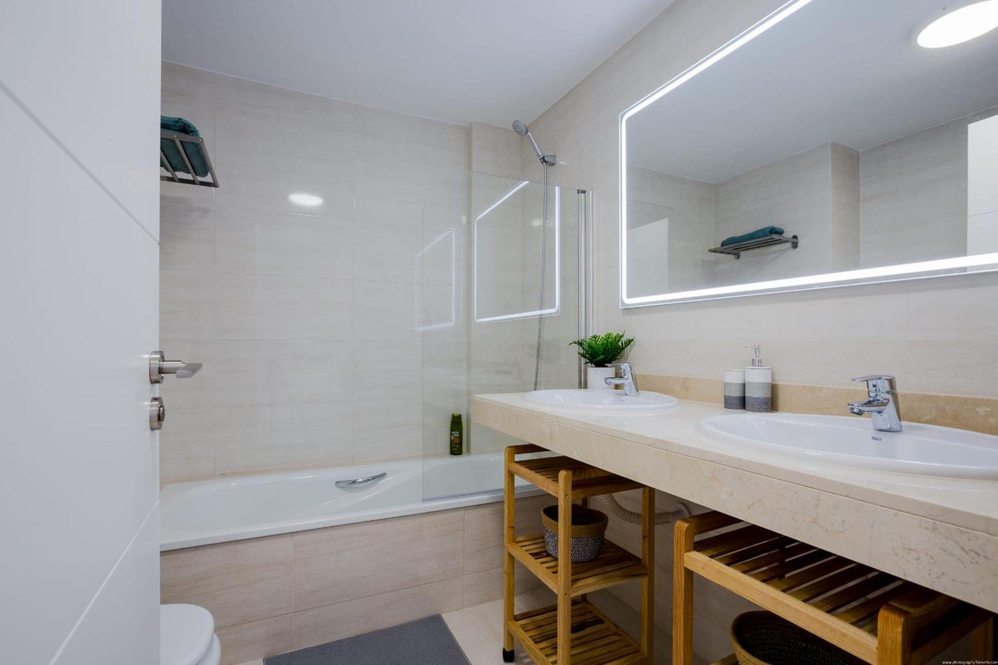 Modern Cozy And Peaceful Holiday Oasis Puerto de Santiago  Bagian luar foto